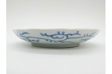 江戸後期　古伊万里　大明成化年製　微塵唐草文染付　約18cm　6寸　繊細な線描きが見事な中皿3枚セット(みじんからくさ、和皿、和食器、六寸)(R-076811)
