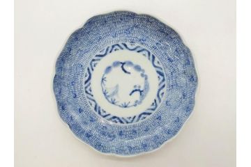 江戸後期　古伊万里　大明成化年製　微塵唐草文染付　約18cm　6寸　繊細な線描きが見事な中皿3枚セット(みじんからくさ、和皿、和食器、六寸)(R-076811)