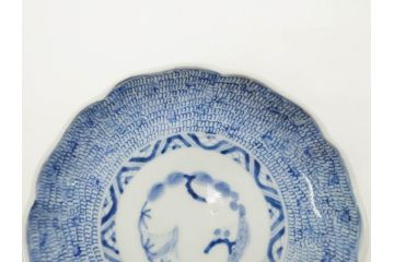 江戸後期　古伊万里　大明成化年製　微塵唐草文染付　約18cm　6寸　繊細な線描きが見事な中皿3枚セット(みじんからくさ、和皿、和食器、六寸)(R-076811)