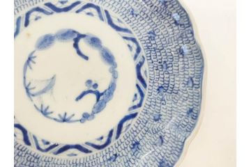 江戸後期　古伊万里　大明成化年製　微塵唐草文染付　約18cm　6寸　繊細な線描きが見事な中皿3枚セット(みじんからくさ、和皿、和食器、六寸)(R-076812)