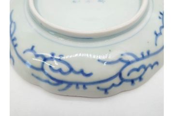 江戸後期　古伊万里　大明成化年製　微塵唐草文染付　約18cm　6寸　繊細な線描きが見事な中皿3枚セット(みじんからくさ、和皿、和食器、六寸)(R-076812)