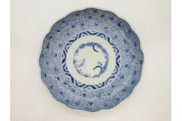 江戸後期　古伊万里　大明成化年製　微塵唐草文染付　約18cm　6寸　繊細な線描きが見事な中皿3枚セット(みじんからくさ、和皿、和食器、六寸)(R-076812)