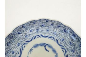 江戸後期　古伊万里　大明成化年製　微塵唐草文染付　約18cm　6寸　繊細な線描きが見事な中皿3枚セット(みじんからくさ、和皿、和食器、六寸)(R-076812)