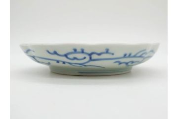江戸後期　古伊万里　大明成化年製　微塵唐草文染付　約18cm　6寸　繊細な線描きが見事な中皿3枚セット(みじんからくさ、和皿、和食器、六寸)(R-076812)