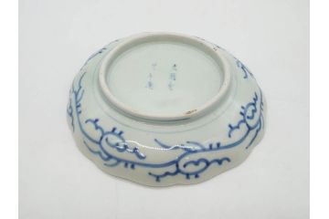 江戸後期　古伊万里　大明成化年製　微塵唐草文染付　約18cm　6寸　繊細な線描きが見事な中皿3枚セット(みじんからくさ、和皿、和食器、六寸)(R-076812)