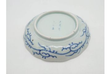 江戸後期　古伊万里　大明成化年製　微塵唐草文染付　約18cm　6寸　繊細な線描きが見事な中皿3枚セット(みじんからくさ、和皿、和食器、六寸)(R-076812)