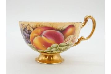 イギリス　EYNSLEY(エインズレイ)　オーチャードゴールド　食卓を彩る華やかなティーカップ&ソーサー5客セット(C&S、スティル・ライフ・フルーツ、洋食器、英国)(R-076816)