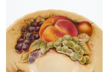 イギリス　EYNSLEY(エインズレイ)　オーチャードゴールド　食卓を彩る華やかなティーカップ&ソーサー5客セット(C&S、スティル・ライフ・フルーツ、洋食器、英国)(R-076816)