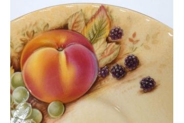 イギリス　EYNSLEY(エインズレイ)　オーチャードゴールド　食卓を彩る華やかなティーカップ&ソーサー5客セット(C&S、スティル・ライフ・フルーツ、洋食器、英国)(R-076816)