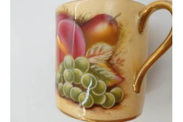 イギリス　EYNSLEY(エインズレイ)　オーチャードゴールド　食卓を彩る華やかなデミタスカップ&ソーサー6客セット(C&S、スティル・ライフ・フルーツ、洋食器、英国)(R-076817)