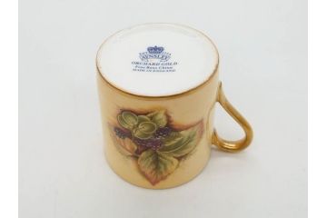 イギリス　EYNSLEY(エインズレイ)　オーチャードゴールド　食卓を彩る華やかなデミタスカップ&ソーサー6客セット(C&S、スティル・ライフ・フルーツ、洋食器、英国)(R-076817)