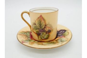 イギリス　EYNSLEY(エインズレイ)　オーチャードゴールド　食卓を彩る華やかなデミタスカップ&ソーサー6客セット(C&S、スティル・ライフ・フルーツ、洋食器、英国)(R-076817)