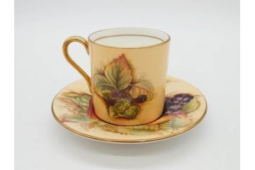 イギリス　EYNSLEY(エインズレイ)　オーチャードゴールド　食卓を彩る華やかなデミタスカップ&ソーサー6客セット(C&S、スティル・ライフ・フルーツ、洋食器、英国)(R-076817)