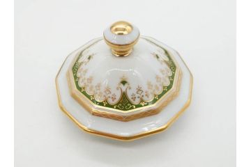 フランス　BERNARDAUD(ベルナルド)　LIMOGES(リモージュ)　 気品あるデザインが目を惹くティーポット&シュガーポット&クリーマー3点セット(ミルクジャー、ミルクポット、ボンボン入れ、洋食器)(R-076818)