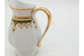 フランス　BERNARDAUD(ベルナルド)　LIMOGES(リモージュ)　 気品あるデザインが目を惹くティーポット&シュガーポット&クリーマー3点セット(ミルクジャー、ミルクポット、ボンボン入れ、洋食器)(R-076818)