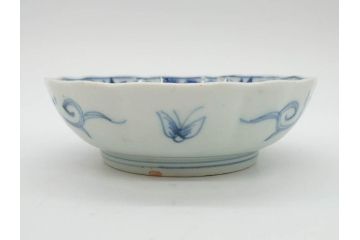 幕末期　古伊万里　輪花型　線描き　草花図　約15cm　4.9寸　手描きのあたたかみが魅力のなます皿2枚セット(中皿、和皿、和食器、四寸九分)(R-076820)