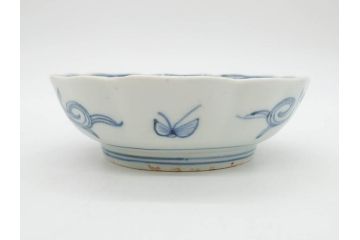 幕末期　古伊万里　輪花型　線描き　草花図　約15cm　4.9寸　手描きのあたたかみが魅力のなます皿2枚セット(中皿、和皿、和食器、四寸九分)(R-076820)