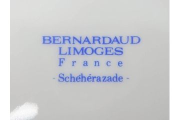 フランス　BERNARDAUD(ベルナルド)　LIMOGES(リモージュ)　気品あるデザインが魅力的なティーカップ&ソーサー8客セット(C&S、洋食器)(R-076821)