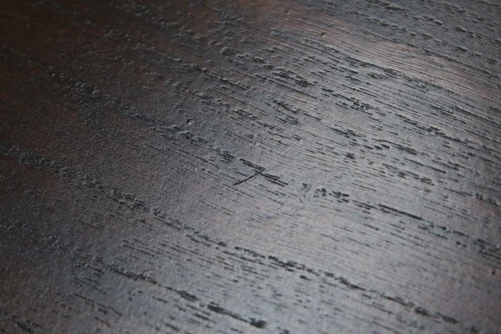 中古　老舗　桐屋田中　シンプルでモダンな佇まいが魅力的な加茂総桐箪笥　(R-076827)