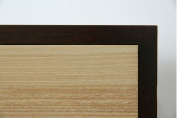 中古　老舗　桐屋田中　シンプルでモダンな佇まいが魅力的な加茂総桐箪笥　(R-076827)