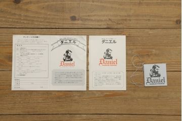 中古　横浜ダニエル(daniel)　アーリーアメリカンシリーズ　A-402　ラウンド型の鏡が印象的! 上品な佇まいのドレッサーとスツールのセット(鏡台、化粧台、ミラー)(R-076828)