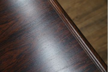 北欧ビンテージ　1950年〜60年頃!IKEAの創業当時のお品!!　スウェーデン　IKEA(イケア)　Erik Worts(エリック・ワーツ)デザイン　Ladoga(ラドガ)　ローズウッド材　北欧スタイルの空間づくりにおすすめのサイドボード(リビングボード、収納棚、戸棚、サイドキャビネット、ヴィンテージ)(R-076830)