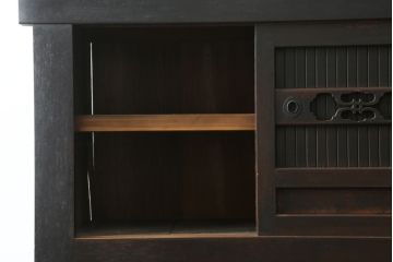 和製アンティーク　シックな雰囲気で重厚感のある六尺京水屋箪笥(水屋箪笥、収納棚、戸棚、キャビネット、食器棚)(R-076834)