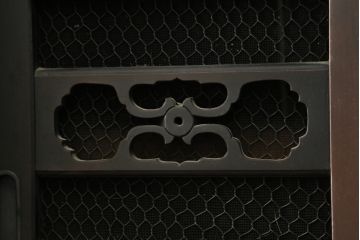 和製アンティーク　シックな雰囲気で重厚感のある六尺京水屋箪笥(水屋箪笥、収納棚、戸棚、キャビネット、食器棚)(R-076834)