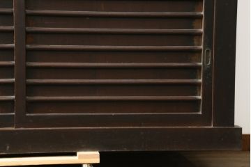 和製アンティーク　シックな雰囲気で重厚感のある六尺京水屋箪笥(水屋箪笥、収納棚、戸棚、キャビネット、食器棚)(R-076834)