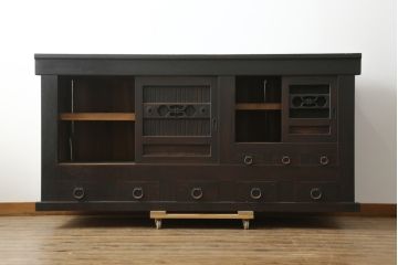 和製アンティーク　シックな雰囲気で重厚感のある京水屋箪笥サイドボード(水屋箪笥、収納棚、戸棚、サイドキャビネット、食器棚)(R-076835)