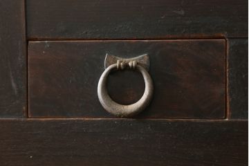 和製アンティーク　シックな雰囲気で重厚感のある京水屋箪笥サイドボード(水屋箪笥、収納棚、戸棚、サイドキャビネット、食器棚)(R-076835)
