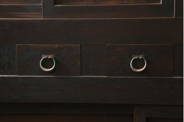 和製アンティーク　シックな雰囲気で重厚感のある京水屋箪笥サイドボード(水屋箪笥、収納棚、戸棚、サイドキャビネット、食器棚)(R-076835)
