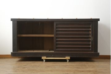 和製アンティーク　シックな雰囲気で重厚感のある京水屋箪笥サイドボード(水屋箪笥、収納棚、戸棚、サイドキャビネット、食器棚)(R-076836)