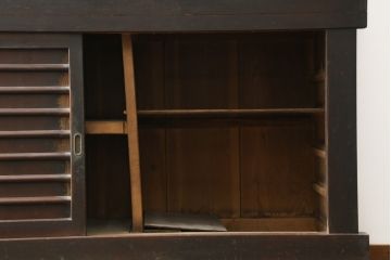 和製アンティーク　シックな雰囲気で重厚感のある京水屋箪笥サイドボード(水屋箪笥、収納棚、戸棚、サイドキャビネット、食器棚)(R-076836)