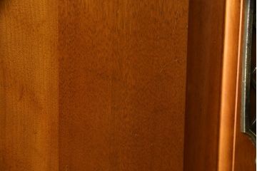 中古　美品　横浜ダニエル(daniel)　アーリーアメリカンシリーズ　気品ある佇まいが魅力的なワードローブ(洋服タンス、衣装箪笥、収納棚、戸棚、キャビネット)(定価約100万円)(R-076837)