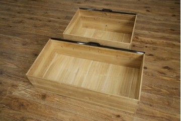 和製アンティーク　美品!!　激レア　特注品　立派な上手金具が存在感を放つ庄内箪笥　(R-076843)