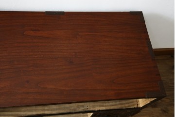 和製アンティーク　美品!!　激レア　特注品　立派な上手金具が存在感を放つ庄内箪笥　(R-076843)