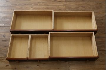 和製ビンテージ　国産　職人手作り　美しい彫刻入りのライティングビューロー(簿記机、ワークデスク、サイドチェスト、在宅用、在宅ワーク用、ヴィンテージ)(R-076845)