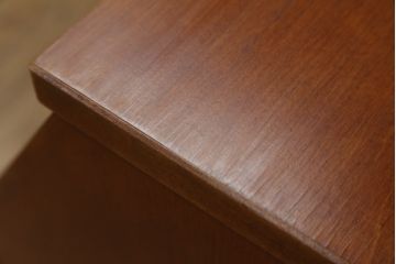 和製ビンテージ　国産　職人手作り　美しい彫刻入りのライティングビューロー(簿記机、ワークデスク、サイドチェスト、在宅用、在宅ワーク用、ヴィンテージ)(R-076845)