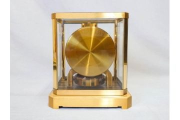 スイス　JAEGER-LECOULTRE(ジャガー・ルクルト)　ATMOS(アトモス)　METAL CALIBER 528-8　空気で動く!置時計(空気時計、ガス、半永久)(R-076853)
