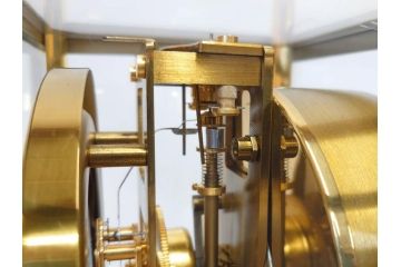 スイス　JAEGER-LECOULTRE(ジャガー・ルクルト)　ATMOS(アトモス)　METAL CALIBER 528-8　空気で動く!置時計(空気時計、ガス、半永久)(R-076853)