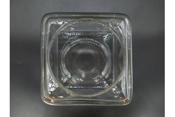 アンティーク雑貨　当時物　デッドストック　アルミ蓋　お洒落なディスプレイが叶うレトロなガラス瓶(角型、角瓶、キャニスター、ガラスビン、菓子瓶、硝子、フタ付き、小物入れ、ディスプレイ雑貨、古道具、店舗什器)(R-076858)