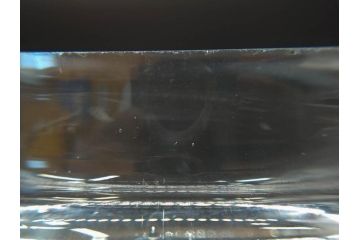 アンティーク雑貨　当時物　カルケット　エンボス　どこか懐かしい気持ちになるアルミ蓋付ガラス瓶(角型、角瓶、キャニスター、ガラスビン、菓子瓶、硝子、フタ付き、小物入れ、ディスプレイ雑貨、古道具、店舗什器)(R-076859)