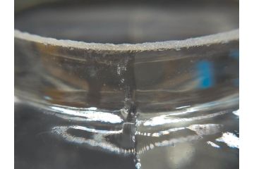 昭和レトロ　カマダの虫よけネオパラゾールの文字入り　レトロなディスプレイが叶う古い八角ガラス瓶(キャニスター、ガラスビン、硝子、フタ付き、小物入れ、ディスプレイ雑貨、古道具、店舗什器)(R-076860)