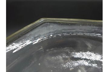 昭和レトロ　カマダの虫よけネオパラゾールの文字入り　レトロなディスプレイが叶う古い八角ガラス瓶(キャニスター、ガラスビン、硝子、フタ付き、小物入れ、ディスプレイ雑貨、古道具、店舗什器)(R-076860)
