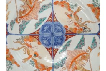 江戸後期　大明成化年製　色絵　染付　1尺　約31cm　宝船・寿・鳳凰図　華やかな色使いが素敵な大皿(尺皿、和皿、和食器、一尺)(R-076864)