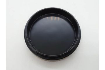輪島塗　蔦屋漆器店　沈金　唐草　優雅な美しさをまとう香合(漆器、香道具、茶道具、小物入れ、共箱付き)(R-076865)
