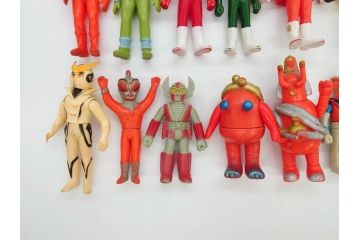 当時物　グレートマジンガー　ゴレンジャー　ロボコン　ウルトラマン　仮面ライダー　ジャッカー電撃隊　フランダースの犬　ソフビ25点セット(円谷プロ、ポピー、石森プロ、タツノコプロ、東映、フィギュア、人形、置物)(R-076867)
