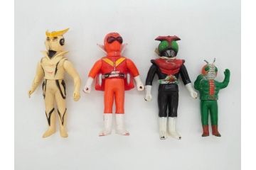 当時物　グレートマジンガー　ゴレンジャー　ロボコン　ウルトラマン　仮面ライダー　ジャッカー電撃隊　フランダースの犬　ソフビ25点セット(円谷プロ、ポピー、石森プロ、タツノコプロ、東映、フィギュア、人形、置物)(R-076867)