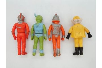 当時物　グレートマジンガー　ゴレンジャー　ロボコン　ウルトラマン　仮面ライダー　ジャッカー電撃隊　フランダースの犬　ソフビ25点セット(円谷プロ、ポピー、石森プロ、タツノコプロ、東映、フィギュア、人形、置物)(R-076867)